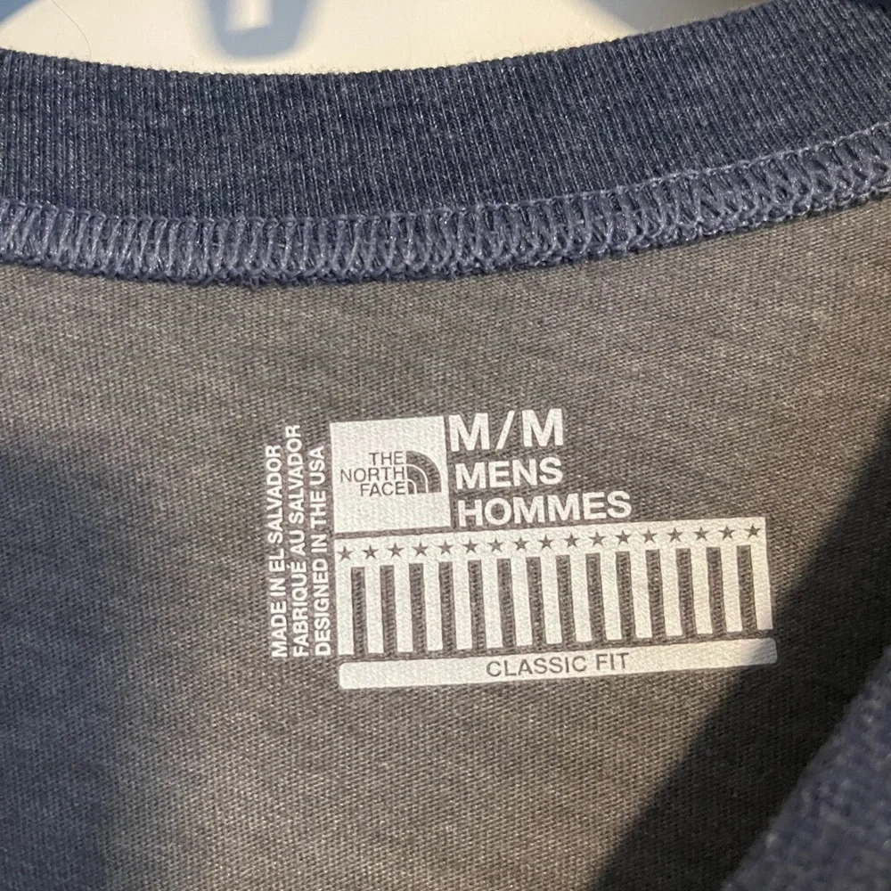 Men’s North Face 3/4 Sleeve Tee - Picture 3 of 3